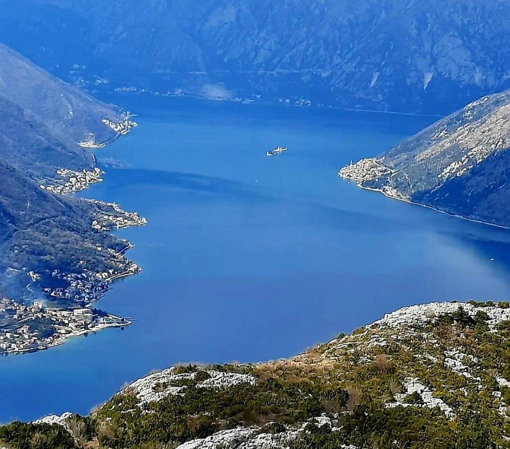 Apartments Pejanovic Kotor Eksteriør bilde