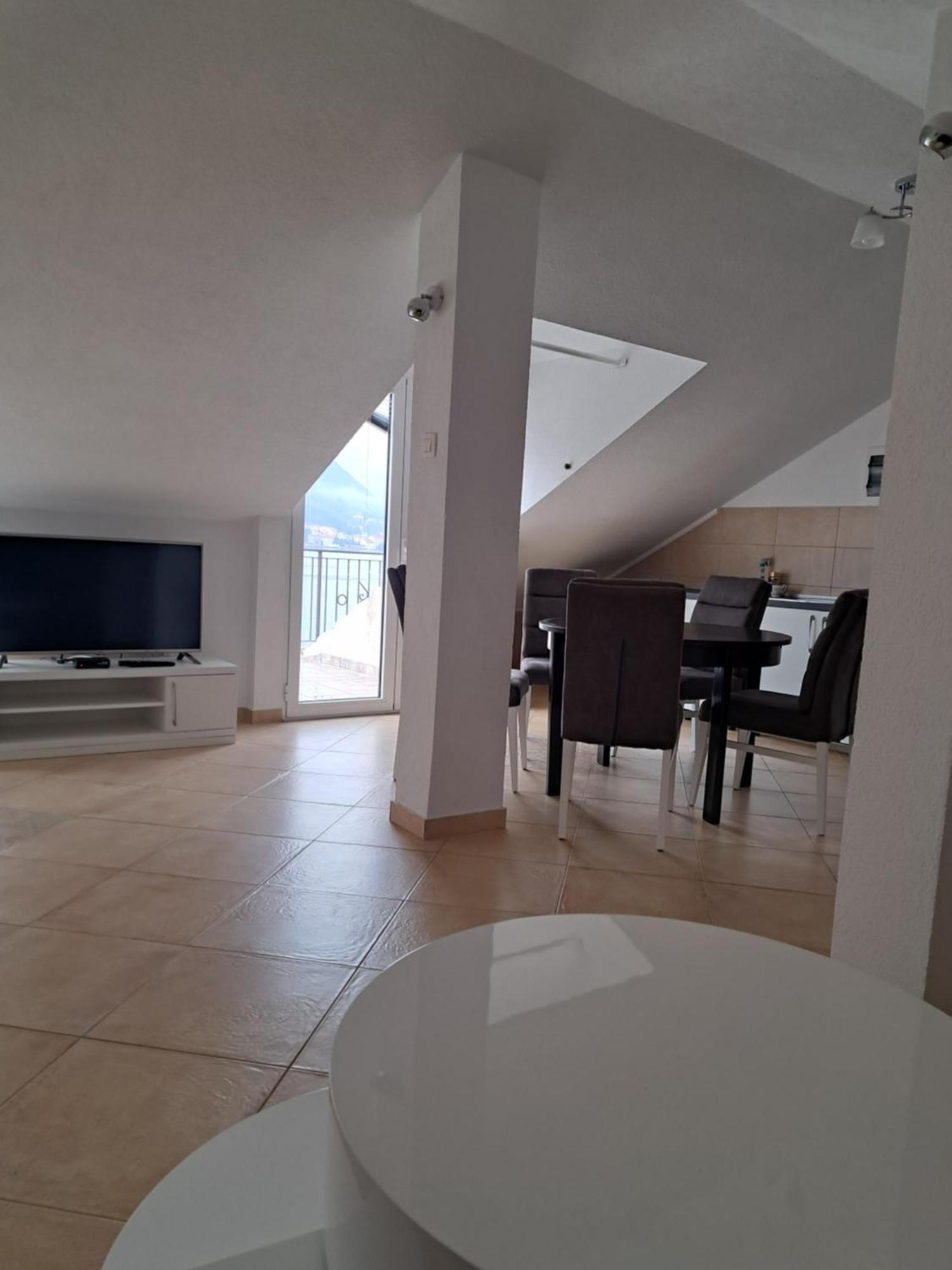 Apartments Pejanovic Kotor Eksteriør bilde