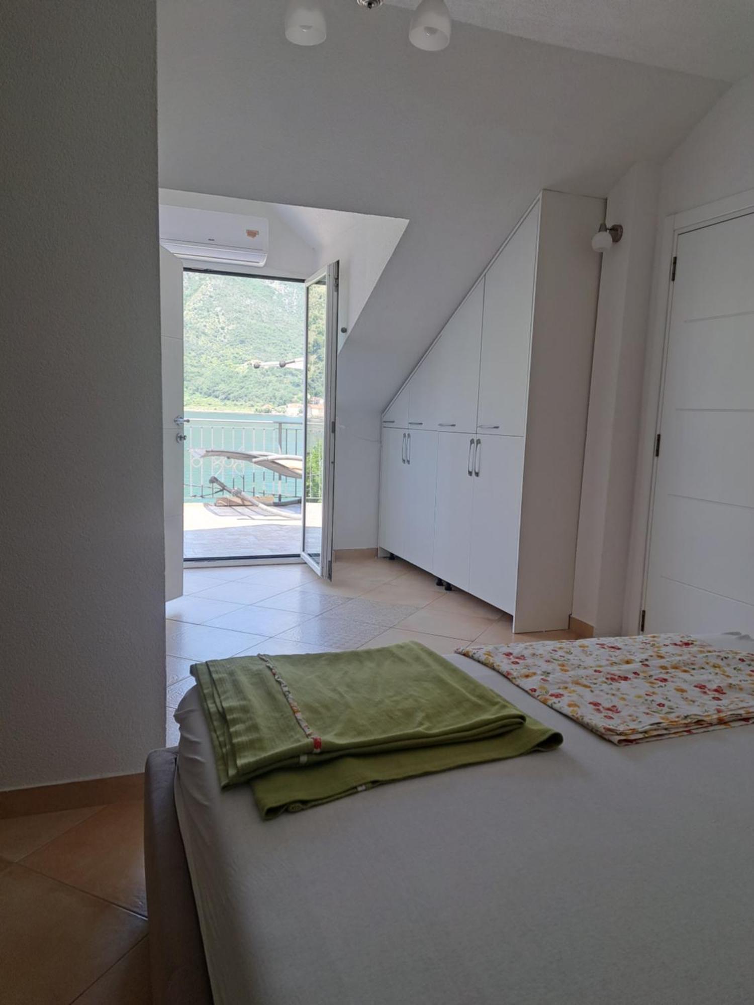 Apartments Pejanovic Kotor Eksteriør bilde