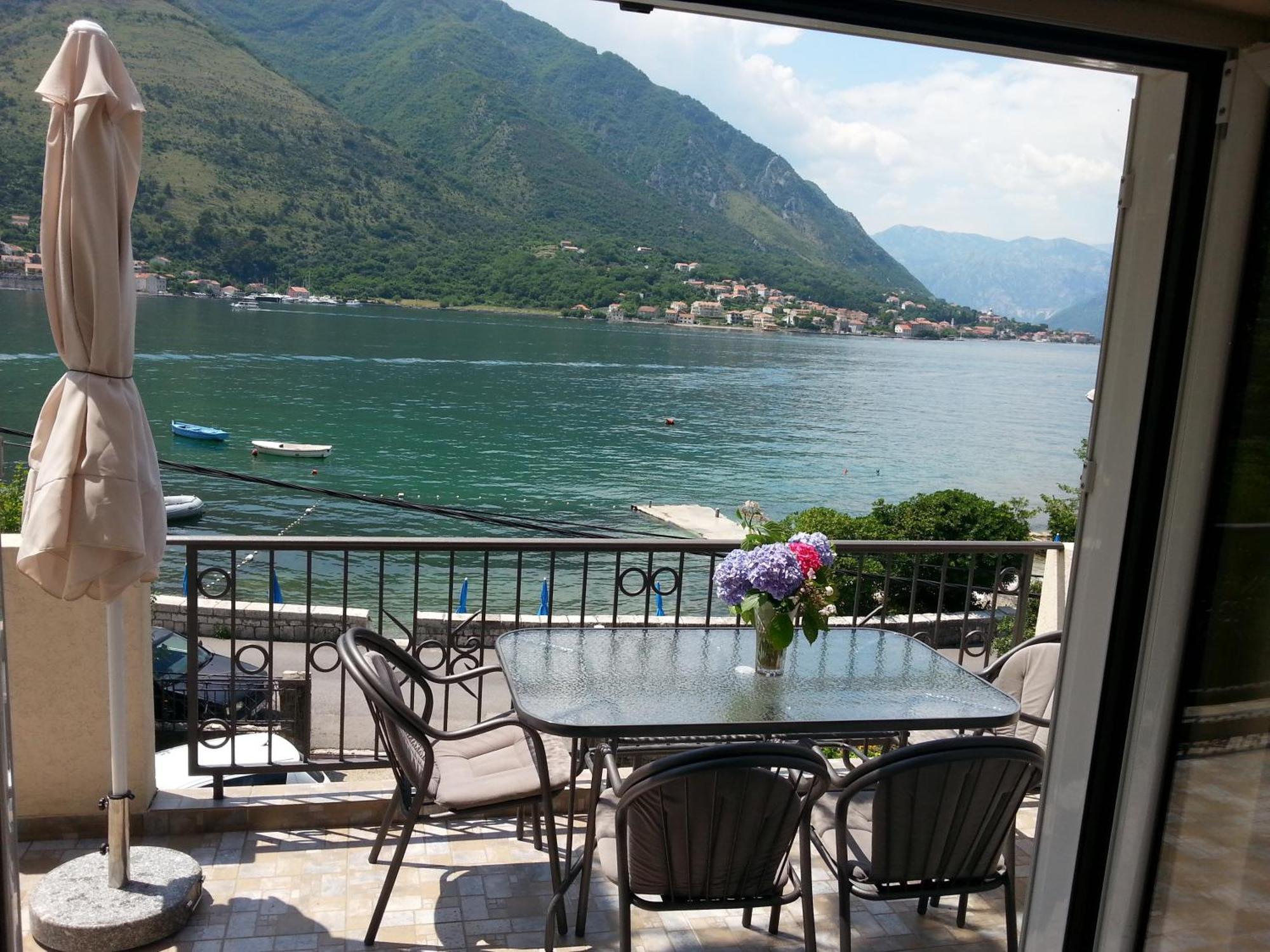 Apartments Pejanovic Kotor Eksteriør bilde