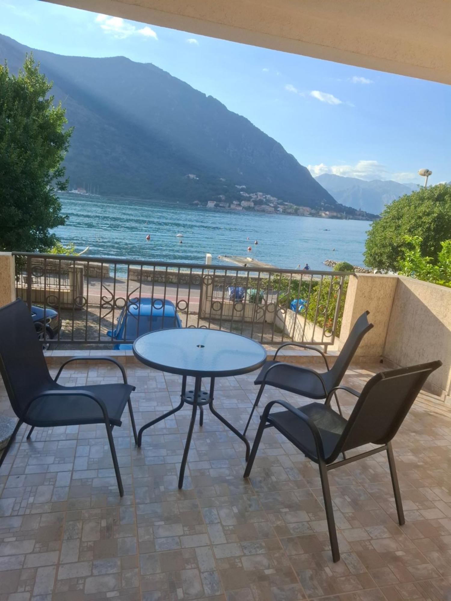 Apartments Pejanovic Kotor Eksteriør bilde