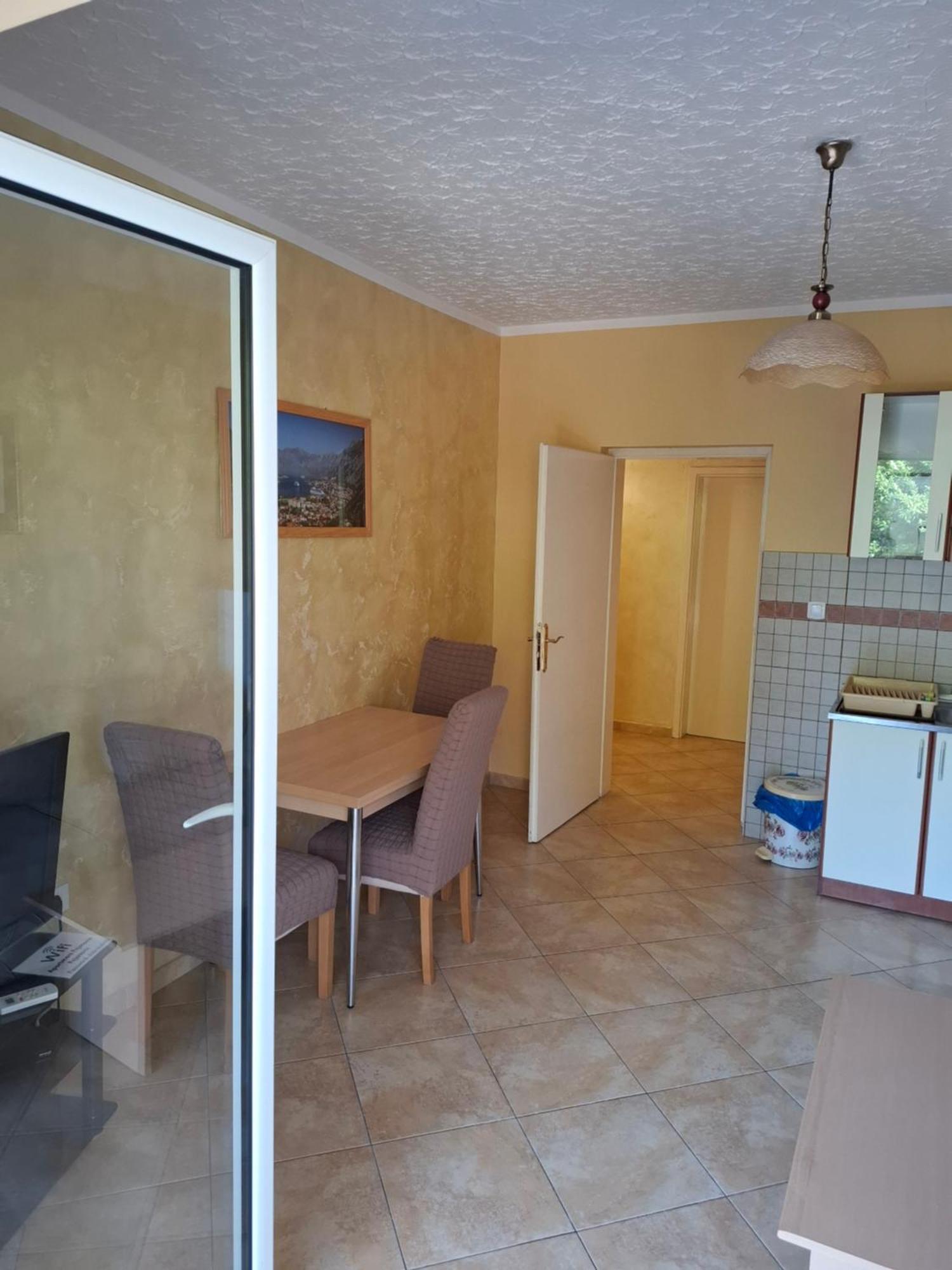Apartments Pejanovic Kotor Eksteriør bilde