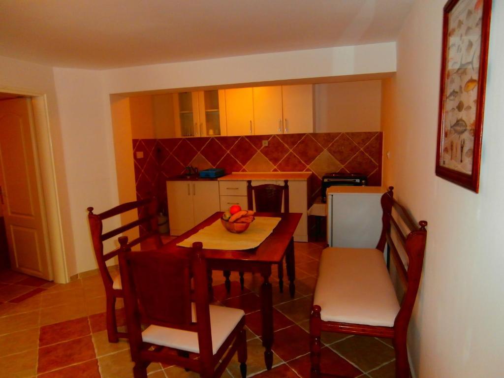 Apartments Pejanovic Kotor Rom bilde